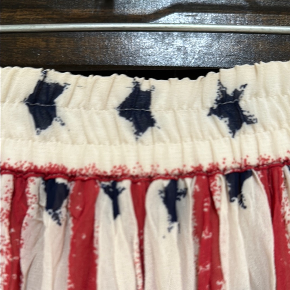 Patriotic fun skirt. . Red white and blue to celebrate. Cambridge Dry goods - Picture 7 of 7